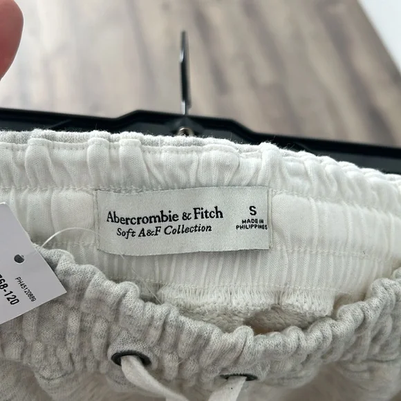 Abercrombie flare sweatpants - Picture 5 of 7